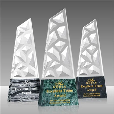 Crystal Plaque -muistopalkinto